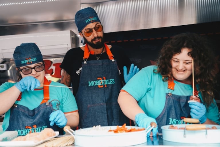 Ambulantes en De Barrio 2: la historia del foodtruck en el que cocinan jóvenes con Síndrome de Down