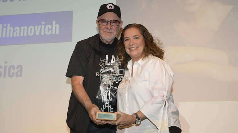 AMIA entregó los Premios Artista Solidario 2025: León Gieco, Sandra Mihanovich y todos los ganadores