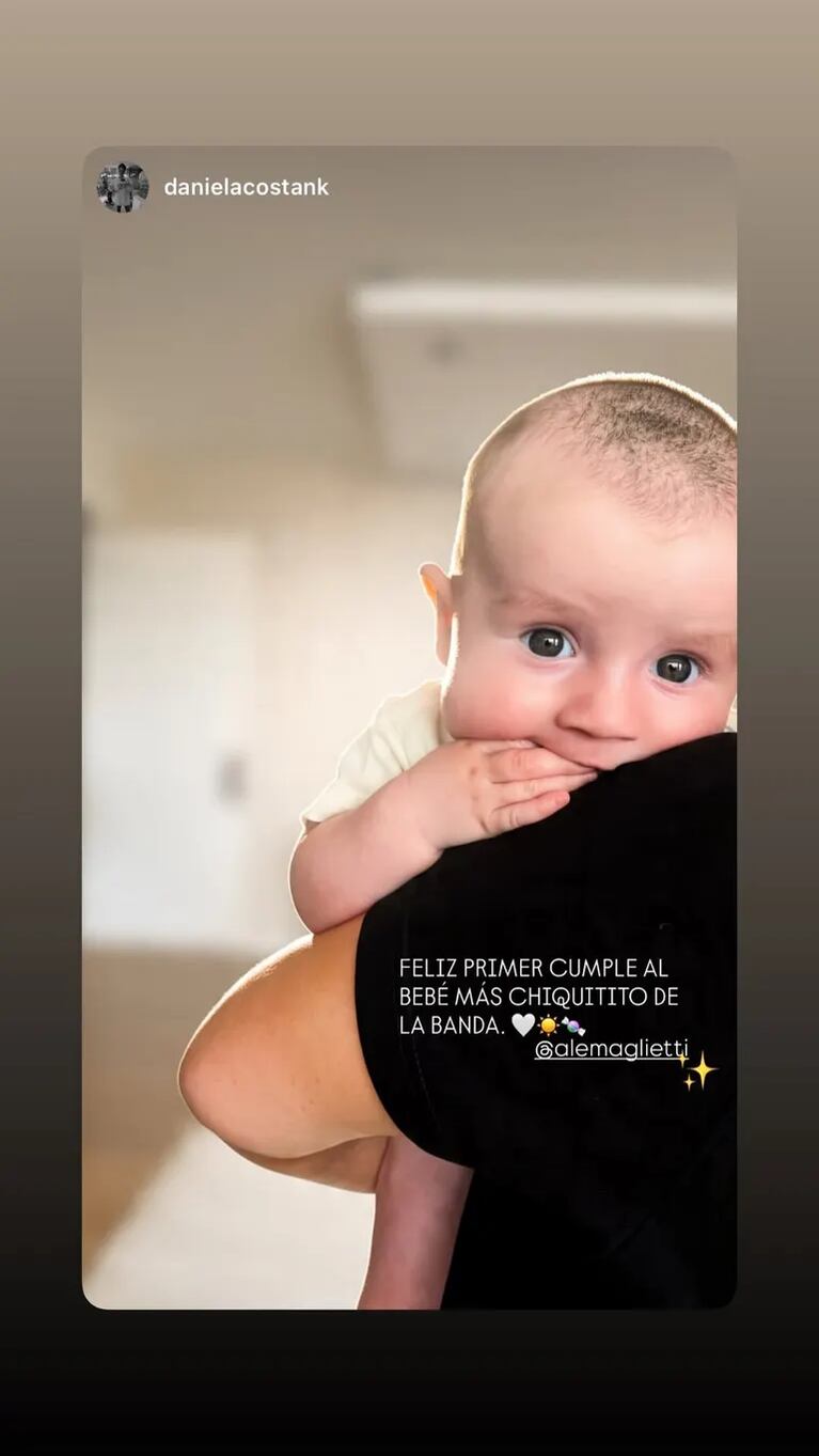 Amigos y colegas no dejaron pasar la oportunidad de desearle felicidades al más chiquito de la banda Fuente: Instagram @danielacostank