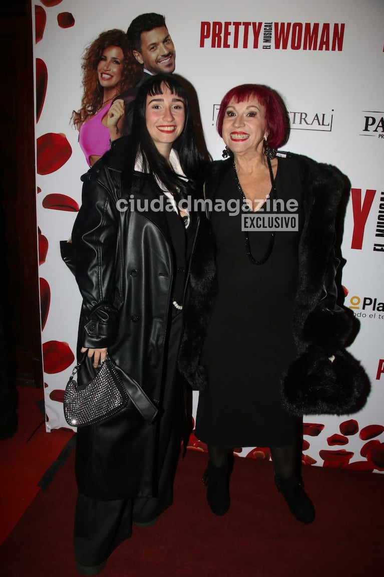 Ana Acosta e hija (Foto: Movilpress)