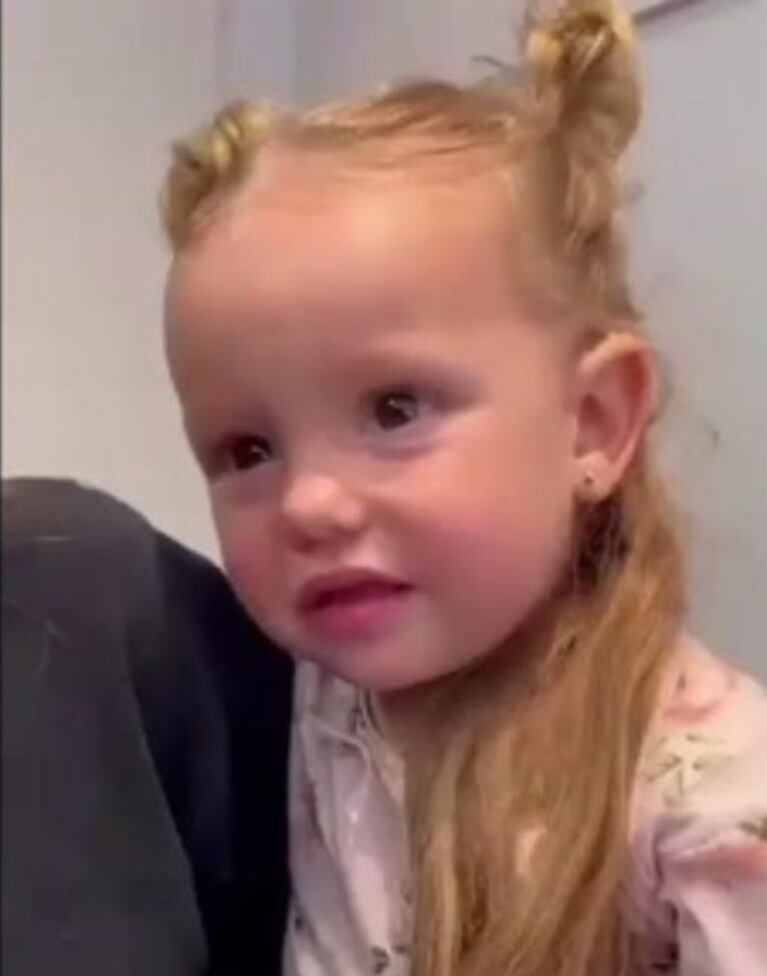 Ana García Moritán, la hija de Pampita, apareció con "cambio de look" y lució extensiones en su cabello