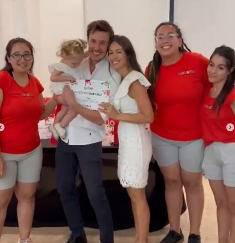 Ana García Moritán terminó la guardería: Pampita y Roberto lo festejaron con su hija
