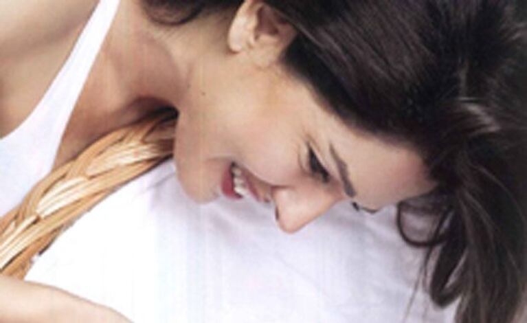 Andrea Frigerio junto a su nieta Olivia. (Foto: Revista ¡Hola! Argentina)