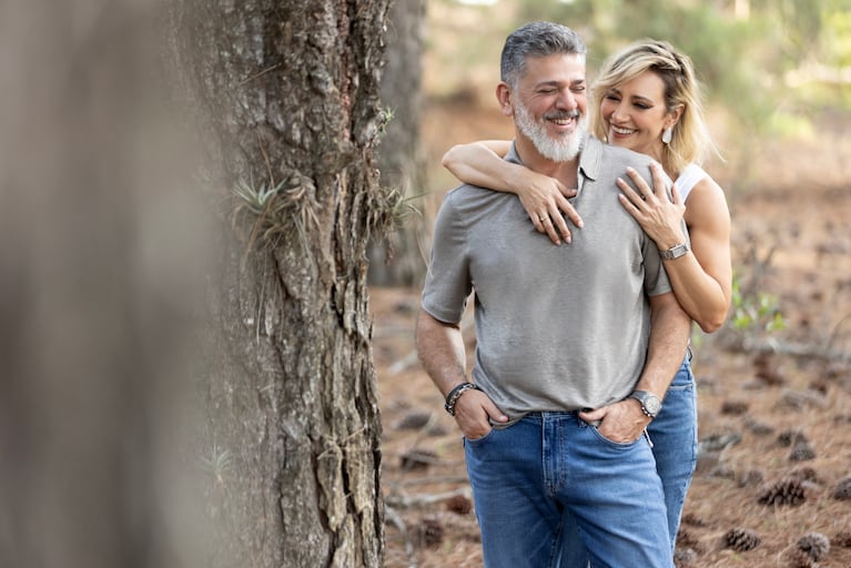 Andrea Ghidone y su pareja