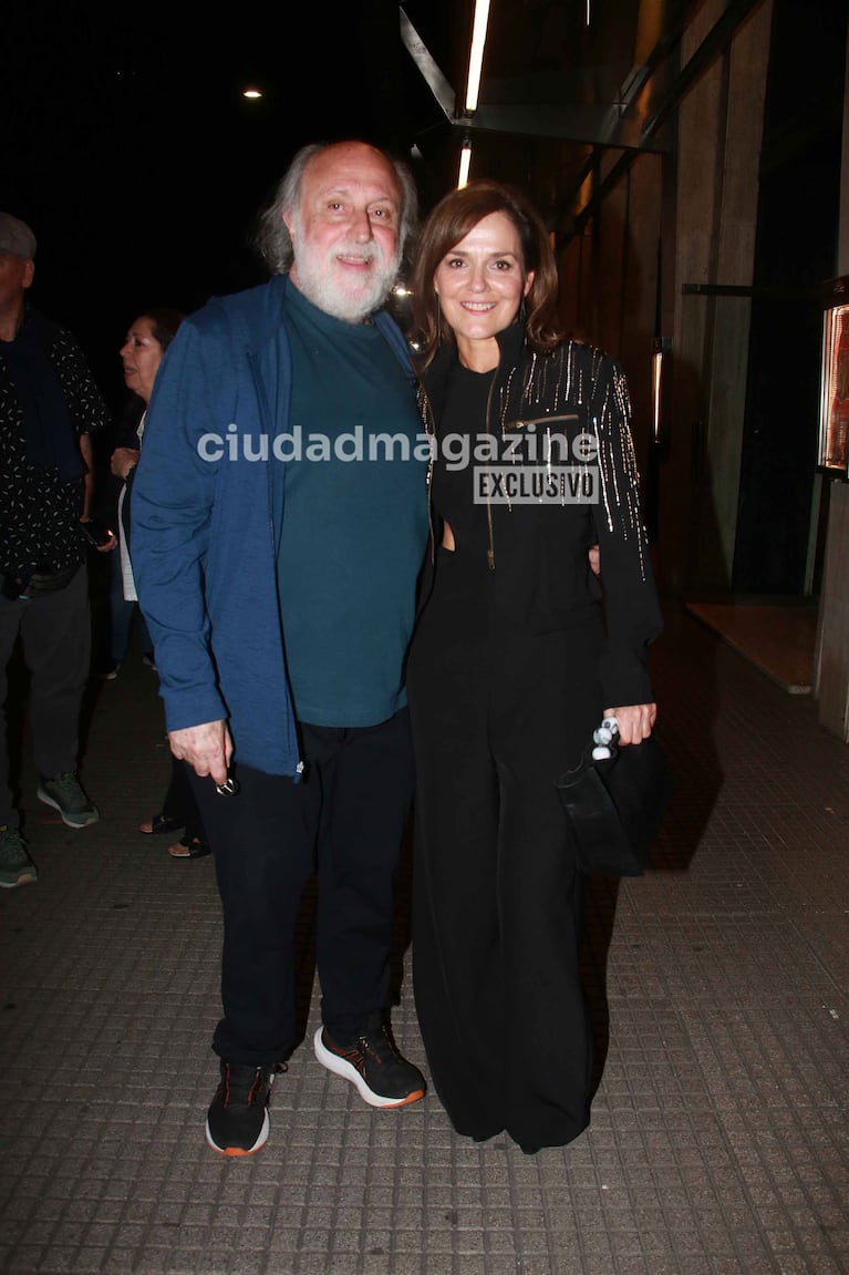 Andrea Pietra en el teatro (Foto: Movilpress).