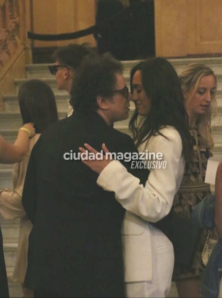 Andrés Calamaro presentó a su joven novia: quién es Natalí Franco, la modelo que lo enamoró