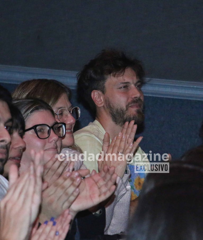 Andrés Gil en el teatro (Foto: Movilpress).