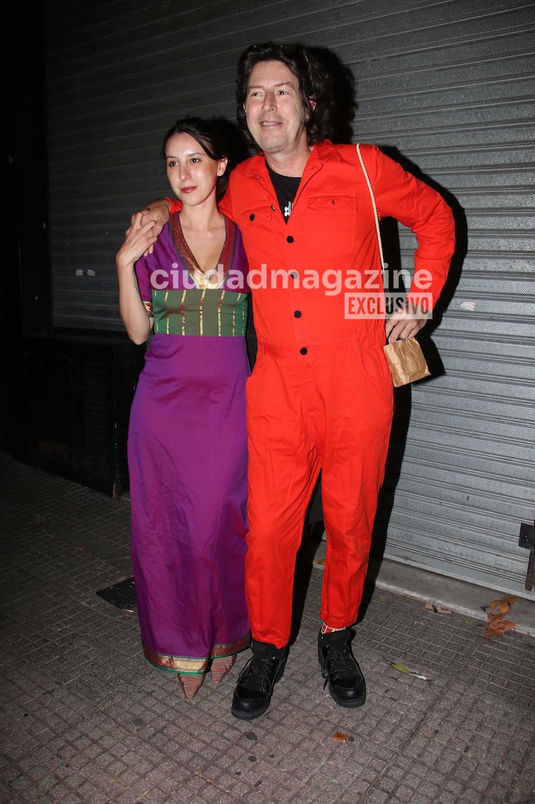 Andy Chango y acompañante (Foto: Movilpress)