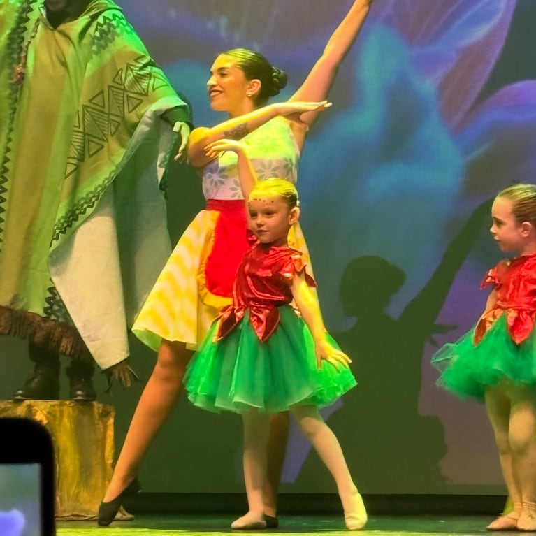 Anita García Moritán tuvo su muestra de danza: las hermosas fotos | Créditos: Instagram @robertogmoritan