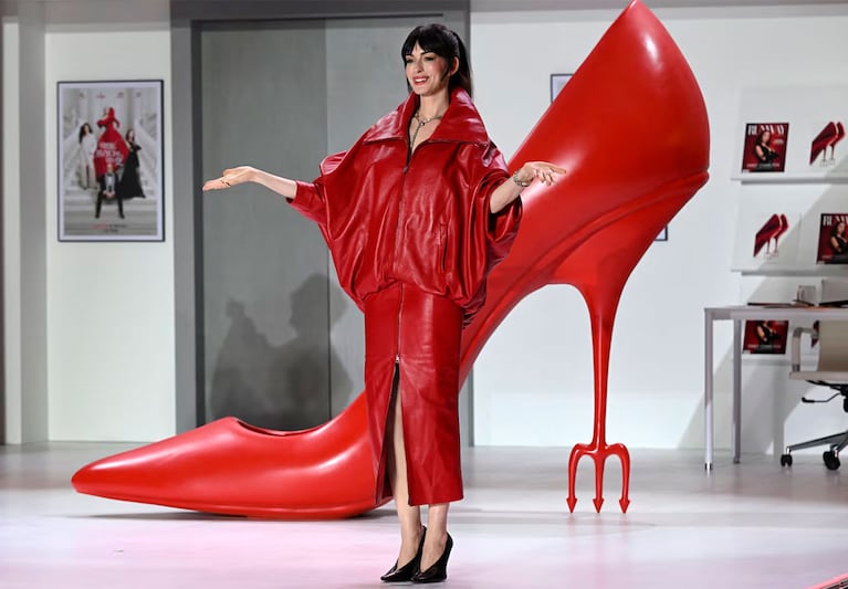 Anne Hathaway en la presentación de El Diablo Viste a la Moda 2 en Seúl (Foto: AFP).