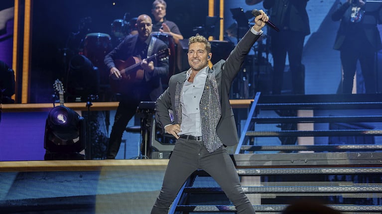 Antes de sus shows en Argentina, David Bisbal estrena Tengo roto el corazón