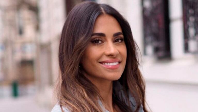 Antonela Roccuzzo impactó con un outfit total black para entrenar.