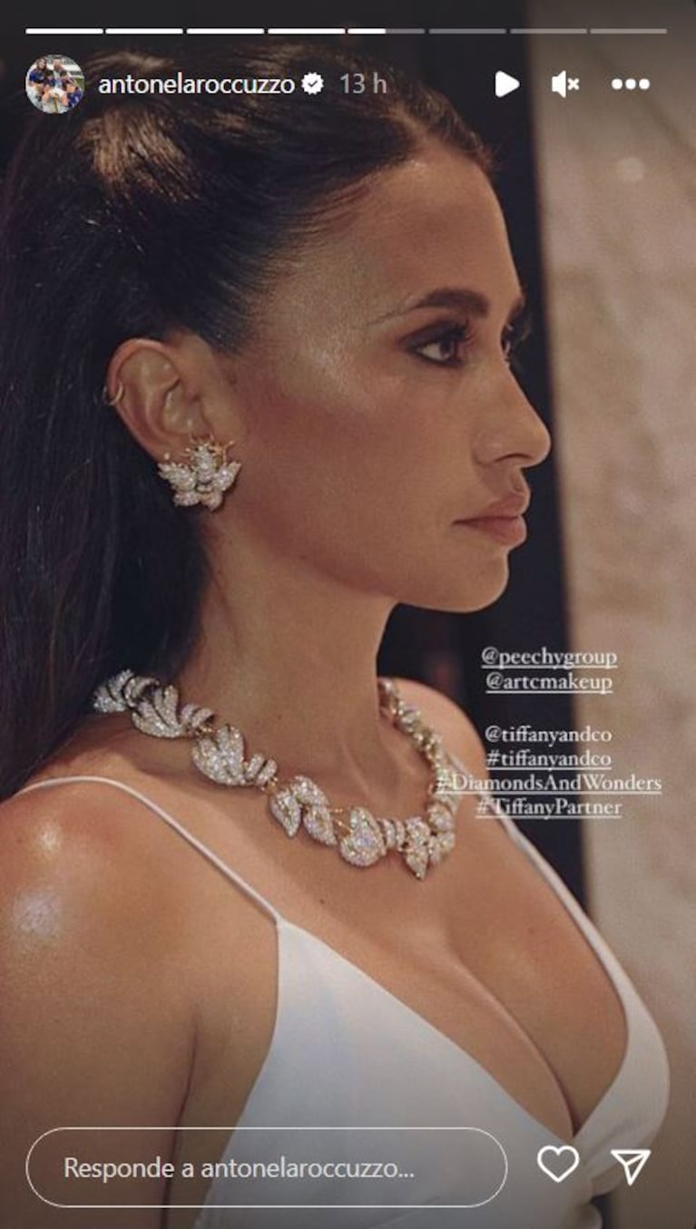 Antonela Roccuzzo lista para un evento en México.