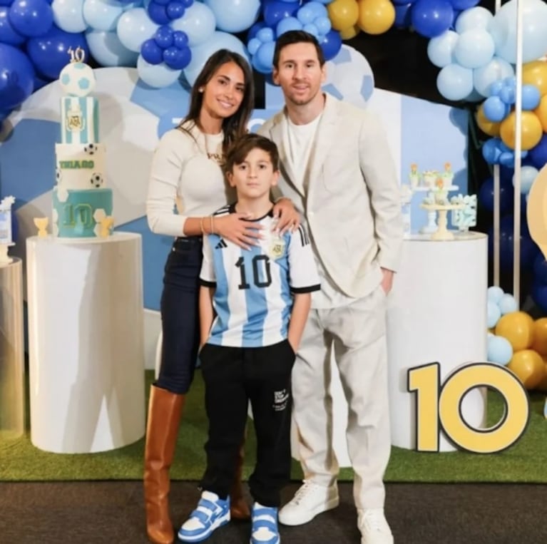 Antonela Roccuzzo y Lionel Messi celebraron el cumpleaños de Thiago con temática del Mundial Qatar 2022