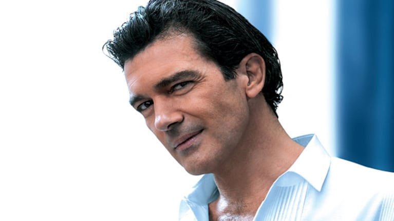Antonio Banderas, a estudiar. (Foto: Web)