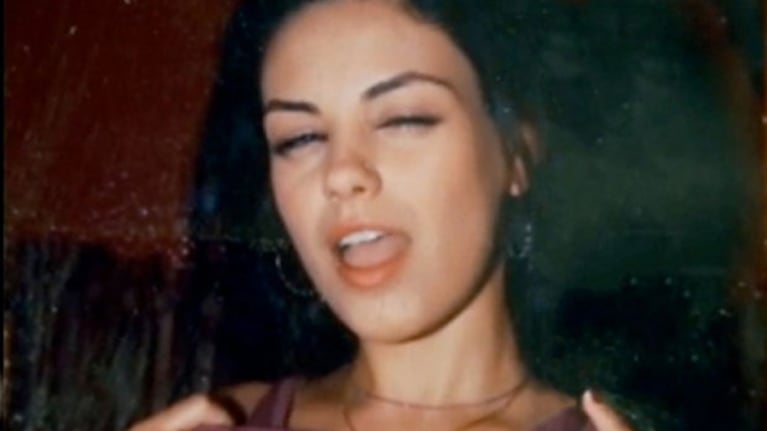 Aparece una nueva foto de Mila Kunis desnuda en su intimidad. (Foto: Web)