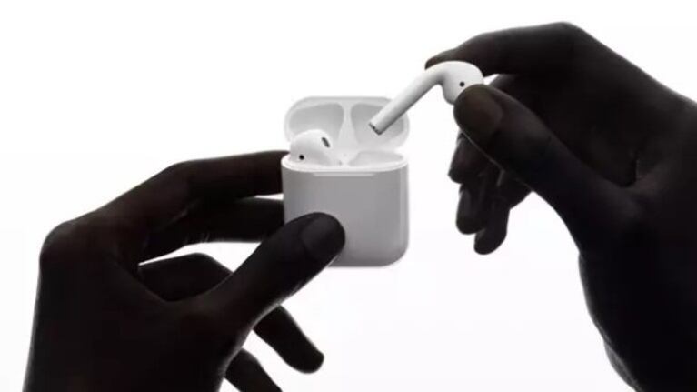 Apple confirma que iOS 16 detecta AirPods falsificados, pero no bloquea su uso