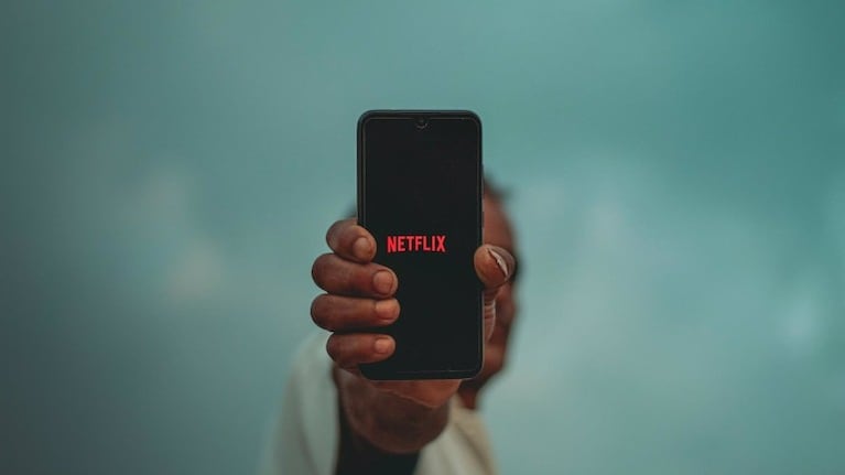 Apple ofreció beneficios a Netflix para que no abandonara su sistema de pagos de la App Store, según correos internos. Foto:EP. 