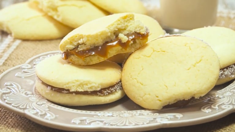 Aptos celíacos: la receta para que no te prives de unos deliciosos alfajores maicena