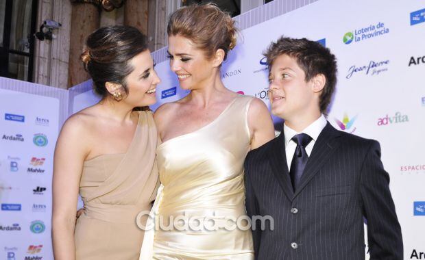 Araceli y sus hijos, Floppy y Toto: radiantes. (Foto: Jennifer Rubio)
