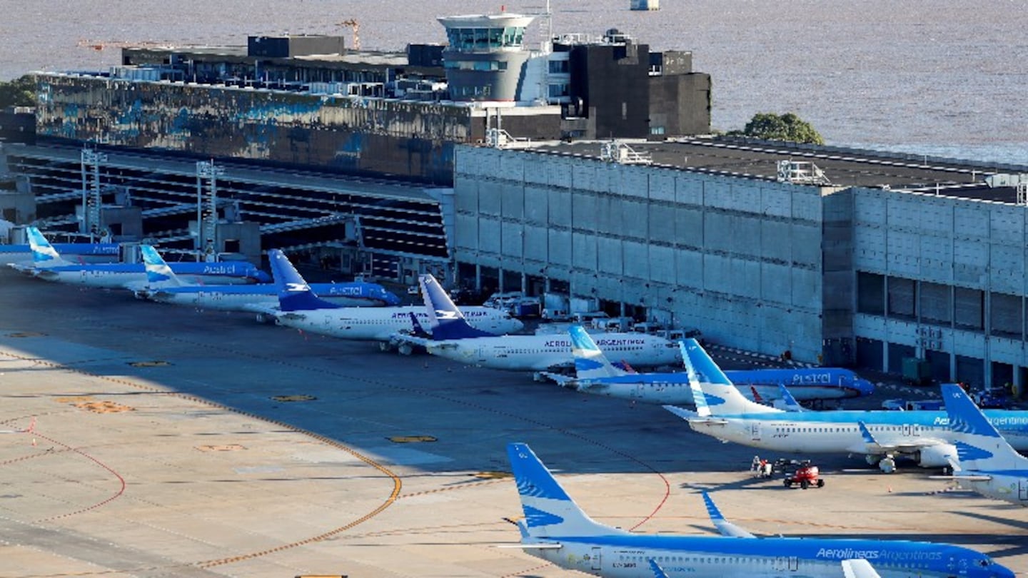 Argentina reduce vuelos a Brasil, México, Estados Unidos y Europa. Foto: Reuter.