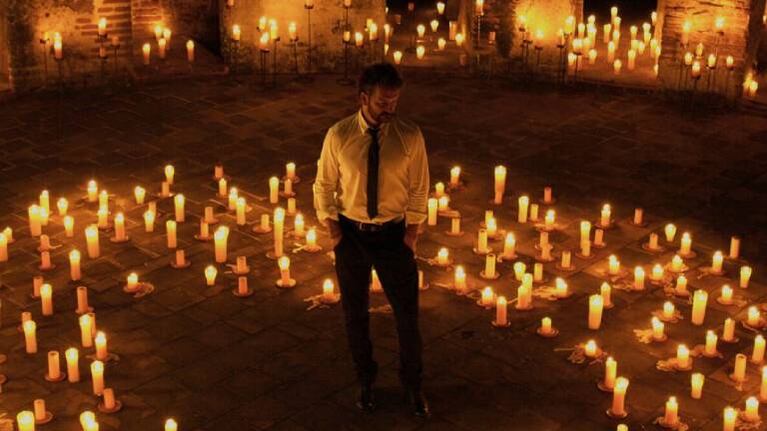 Arjona repite su espectáculo virtual Hecho a La Antigua a fines de mayo