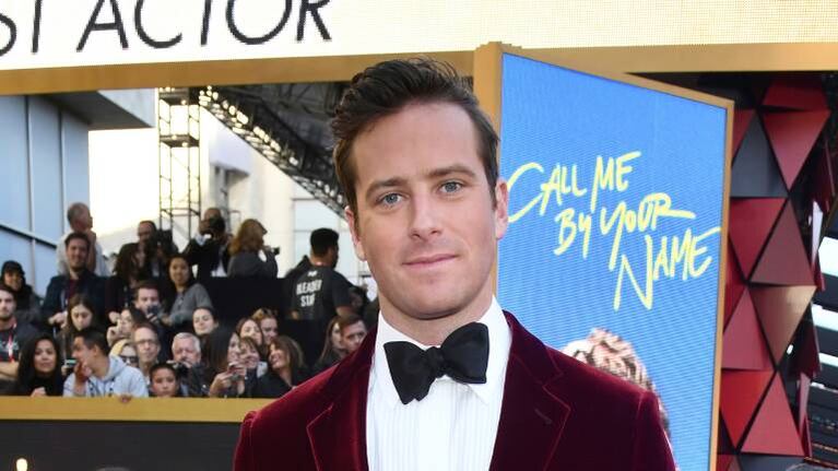 Armie Hammer pierde otro papel mientras sigue investigado por violación