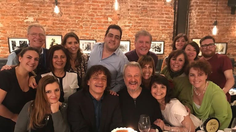 Arturo Puig y Jorge Marrale celebraron las primeras 100 funciones de El Vestidor