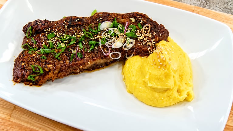Asado banderita con un toque oriental, por Cristophe Krywonis. Foto: Cucinare TV