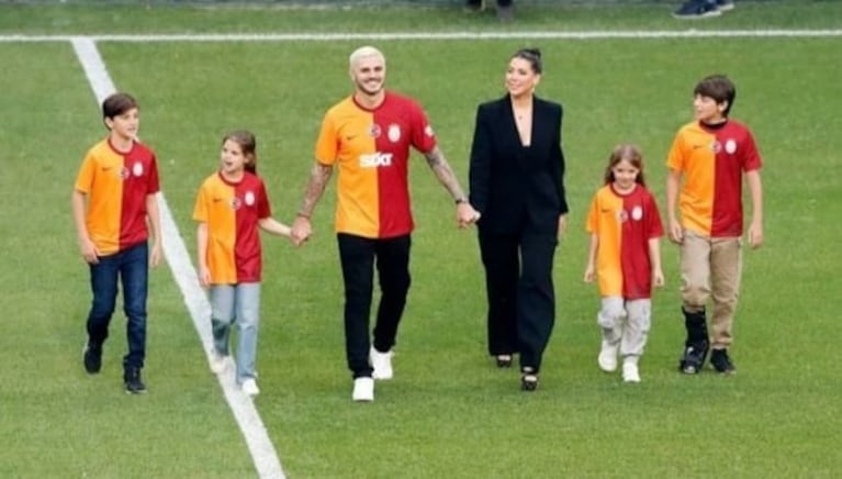 Aseguran que Maxi López se fue de Argentina enojado con Wanda Nara: el polémico motivo 