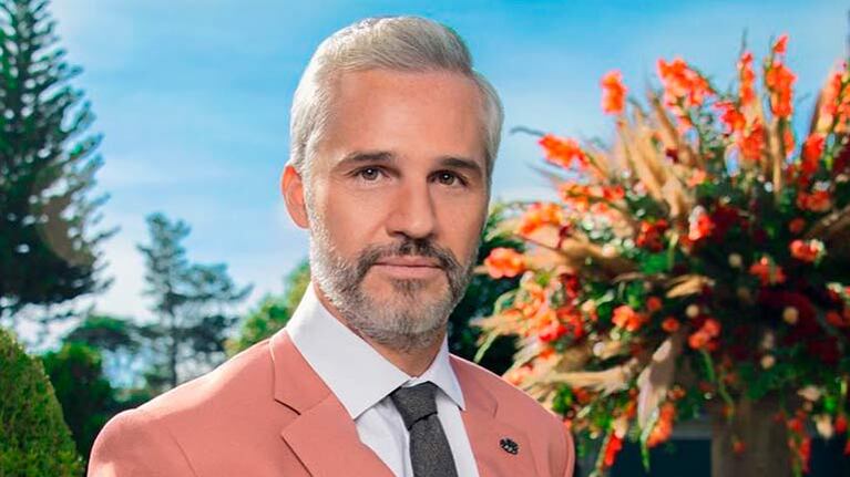 Aseguran que un actor de La Casa de las flores está estable tras los rumores de que habría perdido una pierna por una trombosis