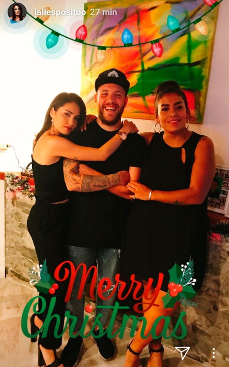 Así celebraron la Navidad los famosos en las redes: fotos familiares, mensajes de amor y looks festivos 