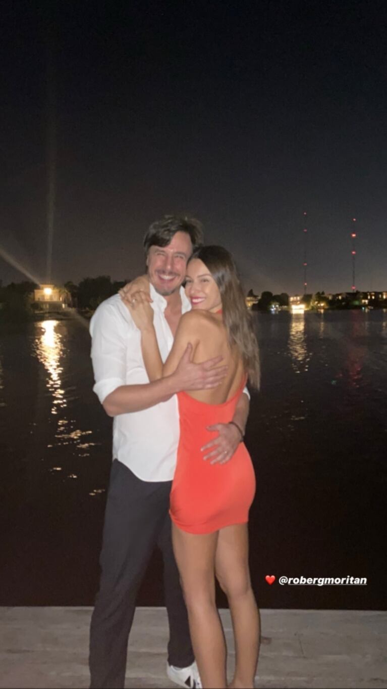 Así celebraron la Navidad los famosos: fotos familiares, mensajes de amor y looks festivos