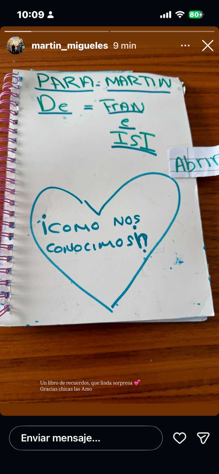 Así es el cuadernito que le regalaron a Martín Migueles en casa de Wanda Nara (Foto: Instagram @martin_migueles)