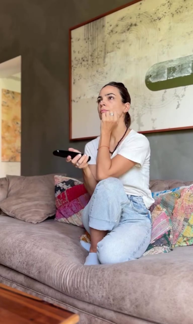 Así es la casa de Agustina Cherri: diseño moderno y contemporáneo, pileta budista y mucho verde | Créditos: Instagram @agustinacherriok