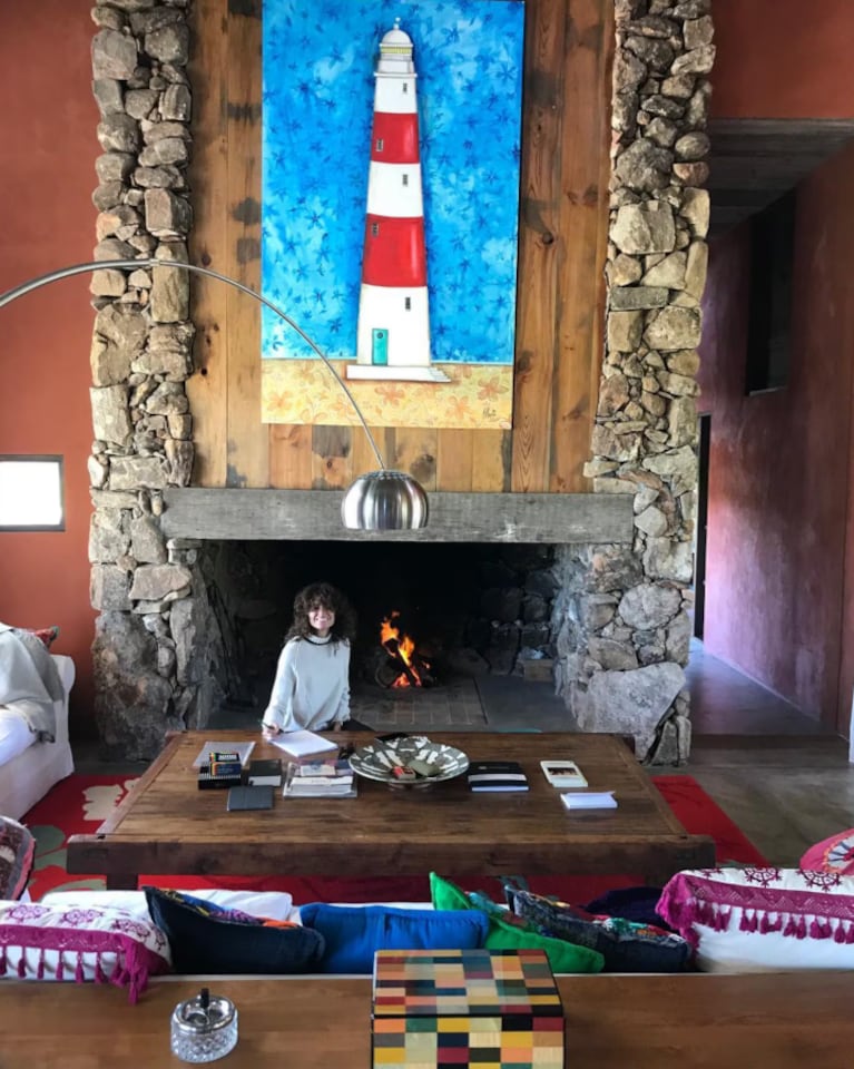 Así es la casa de Nicolás Repetto y Florencia Raggi: diseño rústico, piedras, madera y mucha naturaleza | Créditos: Instagram @florraggi