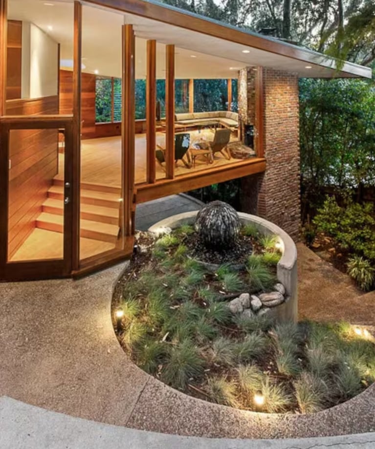 Así es la casa histórica donde vive Dua Lipa: queda entre colinas en Los Ángeles | Créditos: LA VOZ