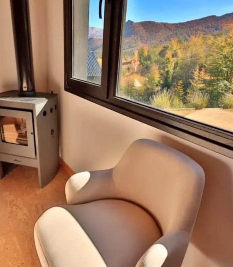 Así es la impactante mansión de Iván de Pineda en Bariloche: vistas increíbles, equilibrio y calidez | Créditos: A24