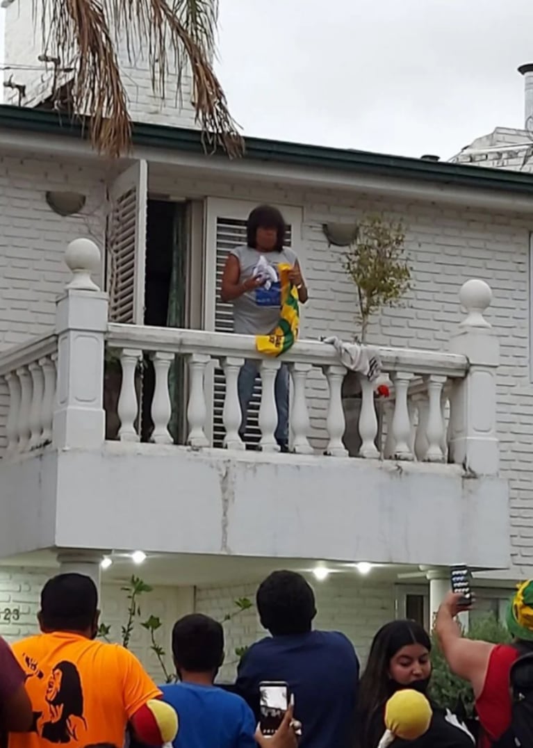 Así es la mansión de La Mona Jiménez en Córdoba: rodeada de naturaleza, tiene su propio bar museo | Créditos: Instagram @lamonaoficial