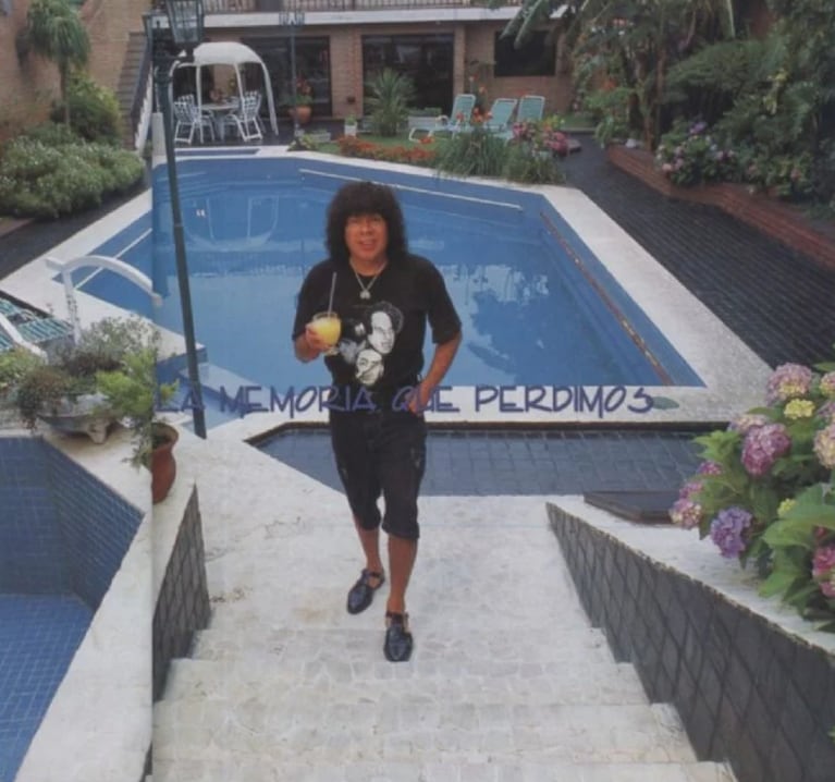 Así es la mansión de La Mona Jiménez en Córdoba: rodeada de naturaleza, tiene su propio bar museo | Créditos: Instagram @lamonaoficial