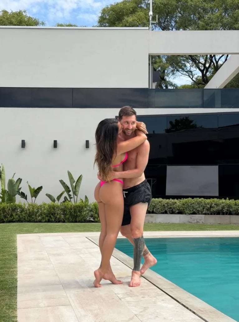 Así es la mansión de Lionel Messi y Antonela Roccuzzo en Rosario: ambientes gigantes y pileta olímpica | Créditos: Instagram @antonelaroccuzzo