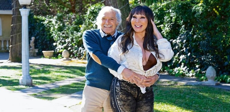 Así es la mansión de Moria Casán: pileta, obras de arte y mucho verde | Créditos: CLARÍN