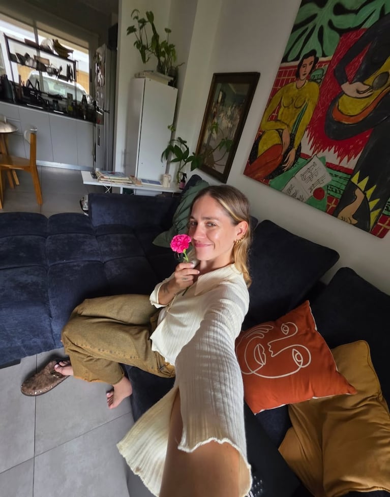 Así es la moderna casa de Rochi Igarzábal: arte, plantas y una renovación con estilo (Fotos de Instagram)