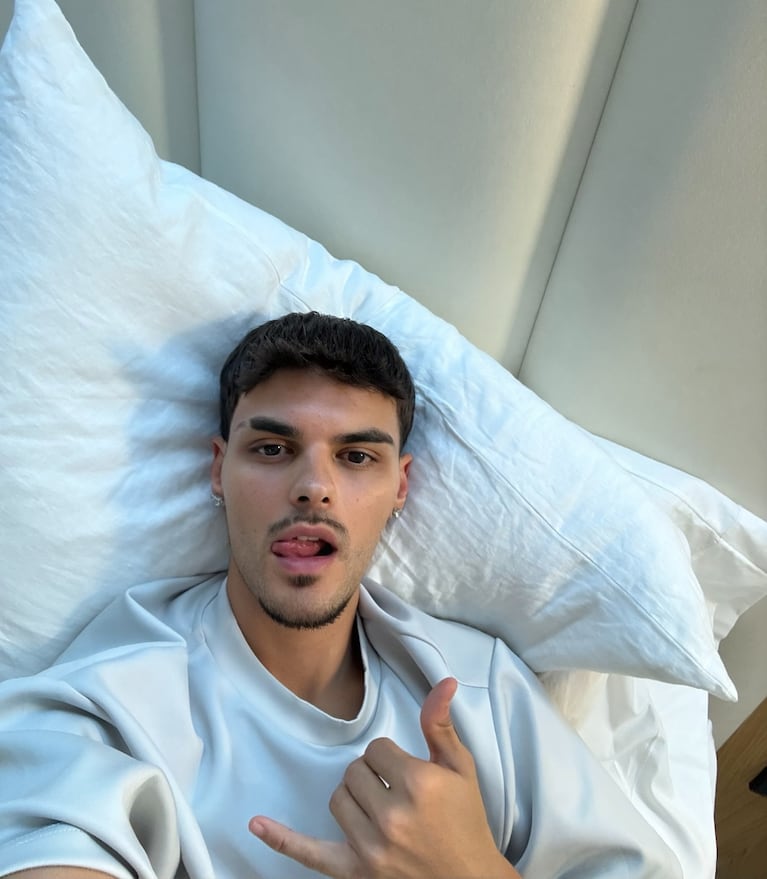 Así es la nueva casa de Abraham Mateo en Madrid: diseño moderno y luz natural | Créditos: Instagram @abrahammateo