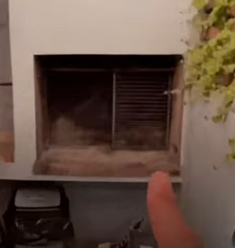 Así es la nueva casa de Locho Loccisano: terraza con parrilla y decoración vintage