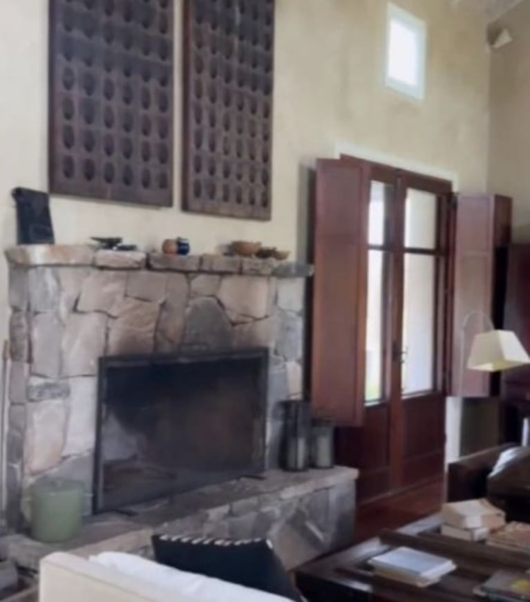 Así es la nueva casa del Dibu Martínez en Mar del Plata: inspirada en Inglaterra y diseñada por Mandinha | Créditos: Instagram @mandinha_martinez_