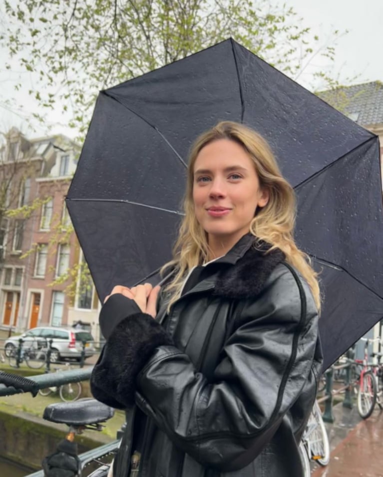 Así es la nueva vida de Delfina Chaves en Ámsterdam, donde filma una película sobre Máxima Zorreguieta 
