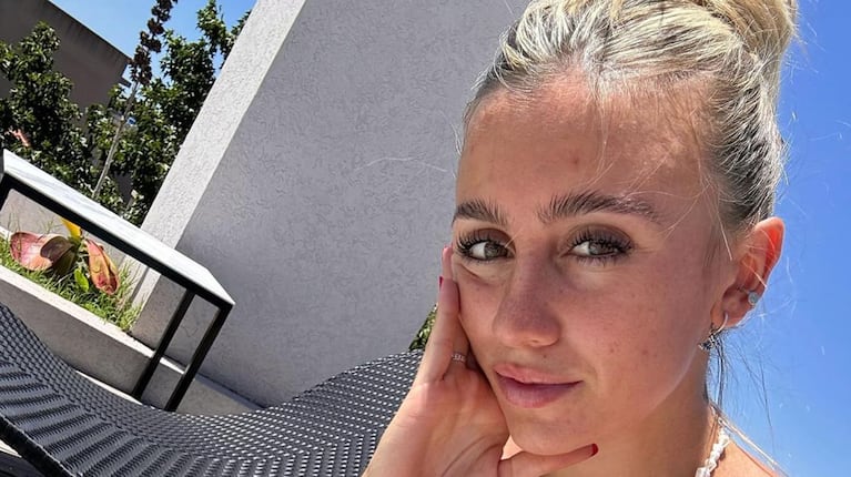 Así es la primera casa de Morena Beltrán: estilo colonial funcional con pileta y cancha de fútbol. (Foto: Instagram/@morenabeltran10).