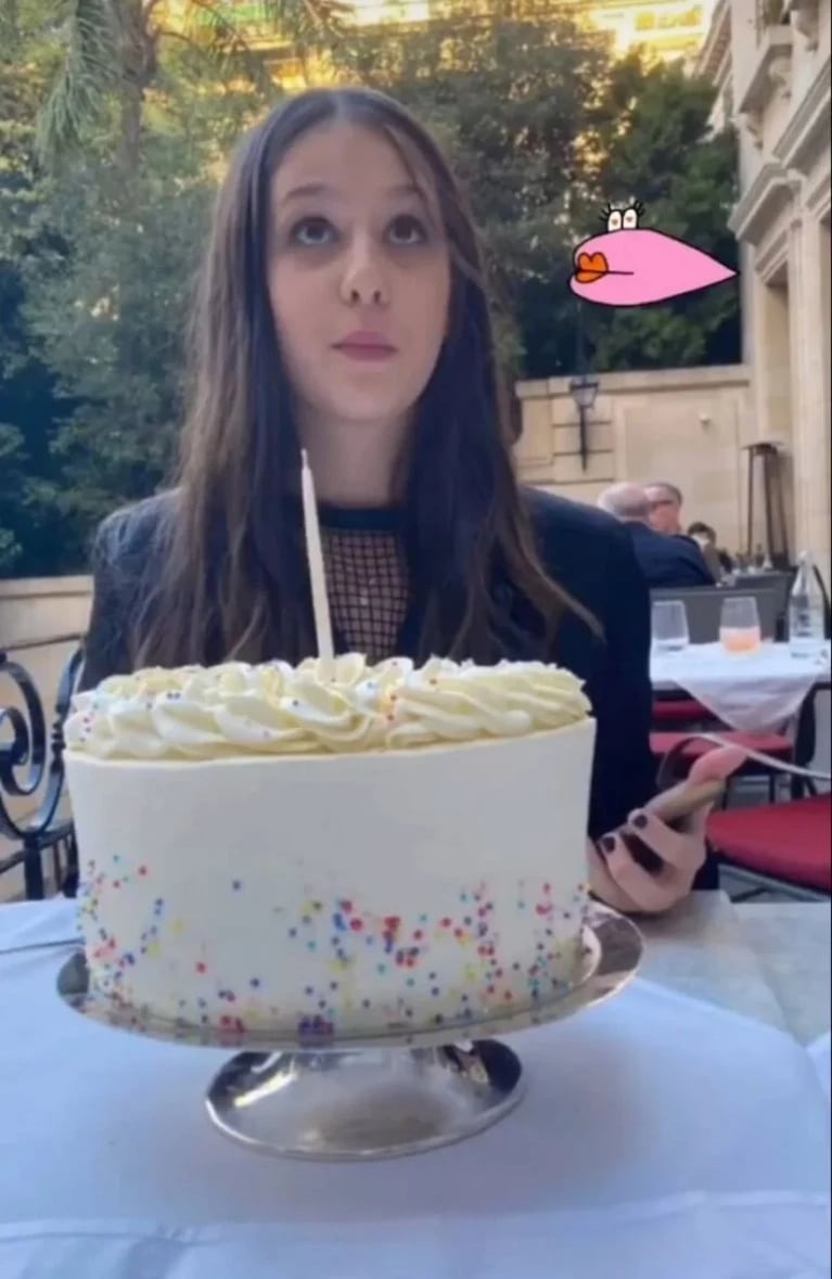 Así está Esmeralda, la hija adolescente de Andrea Campbell y Pablo Novak. Credito: Instagram.