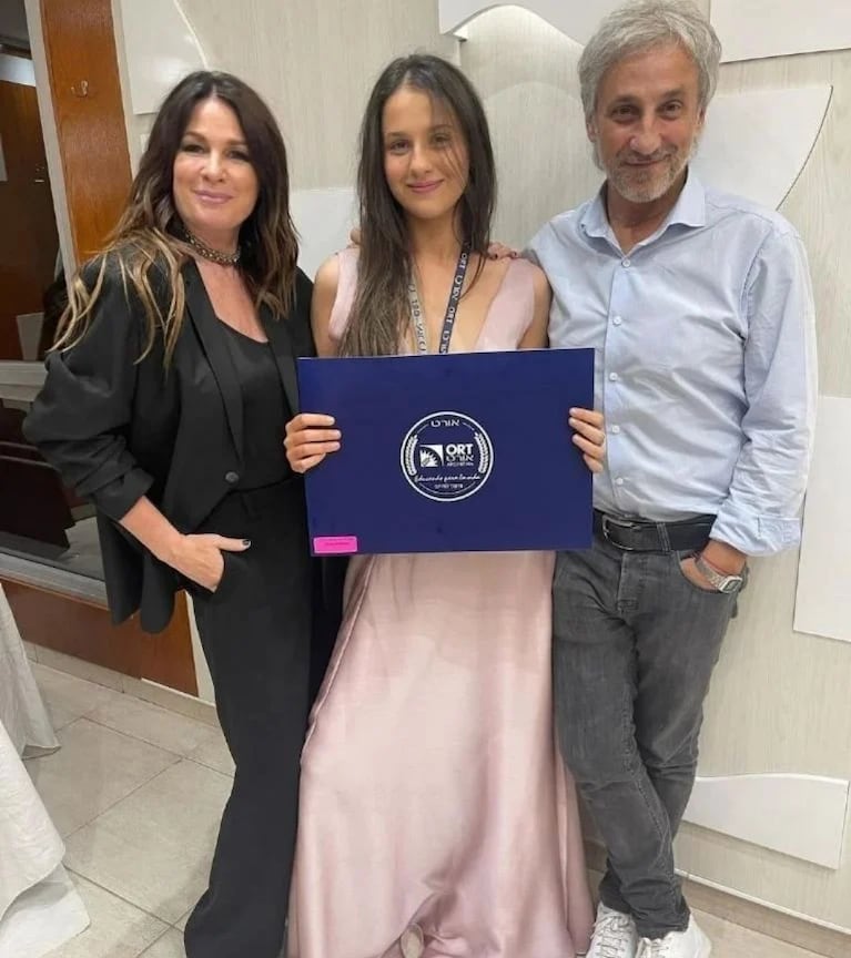 Así está Esmeralda, la hija adolescente de Andrea Campbell y Pablo Novak. Credito: Instagram.